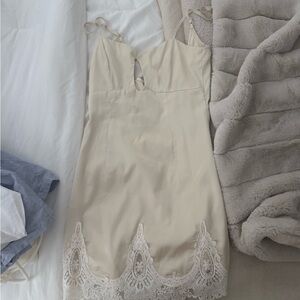 Chic Cream Lace Mini Dress